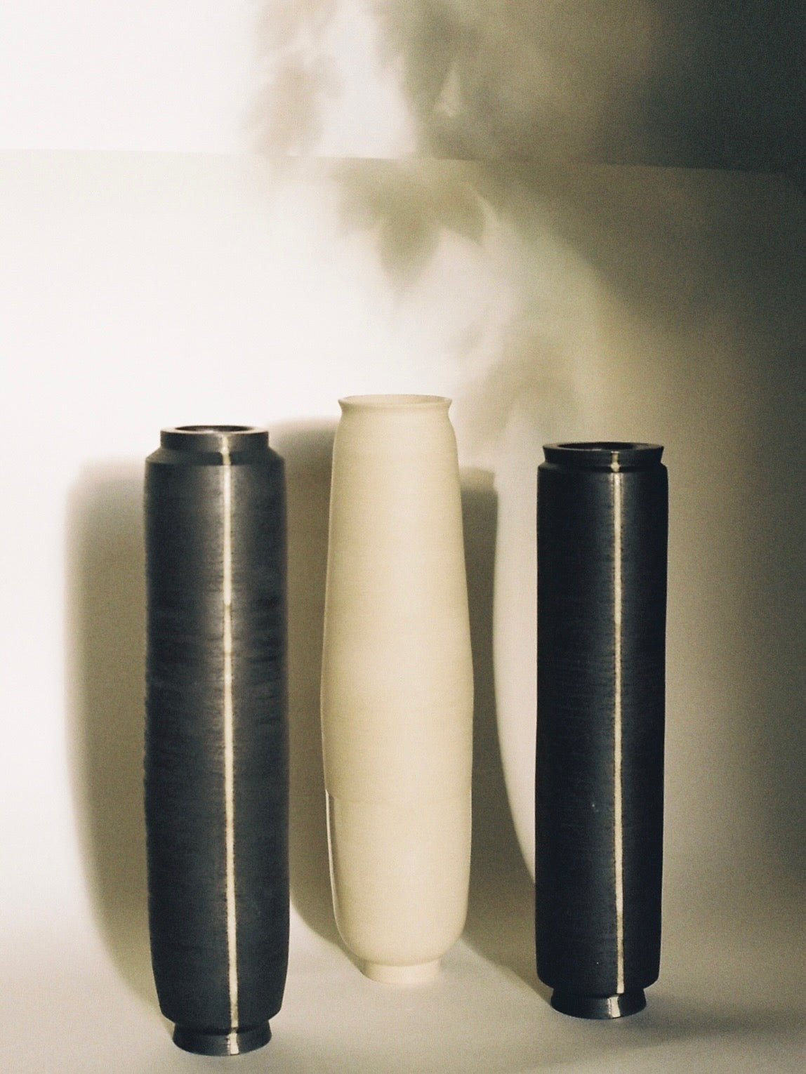 Tall Vase - One Line